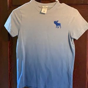 Abercrombie Kids Tee - M